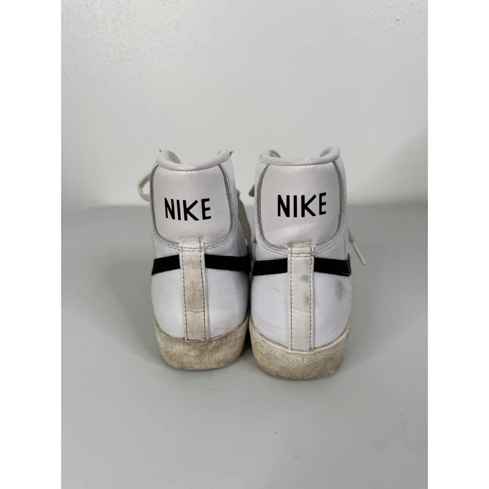 Nike Women's Blazer Mid 77 White Black‎ Size 7.5